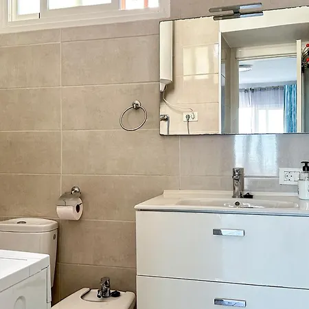 In Ocean Park, Costa Adeje, Tenerife Апартаменти *